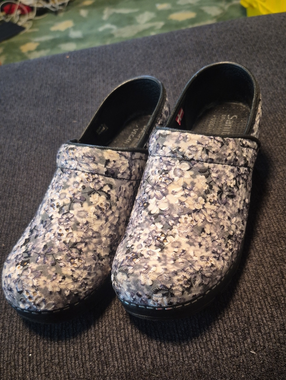 Sanita Women's Floral Clogs in Gray and White